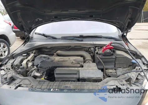 2015 Volvo S60 T5 Premier z USA, uszkodzony, nr VIN YV1612TBXF1309990